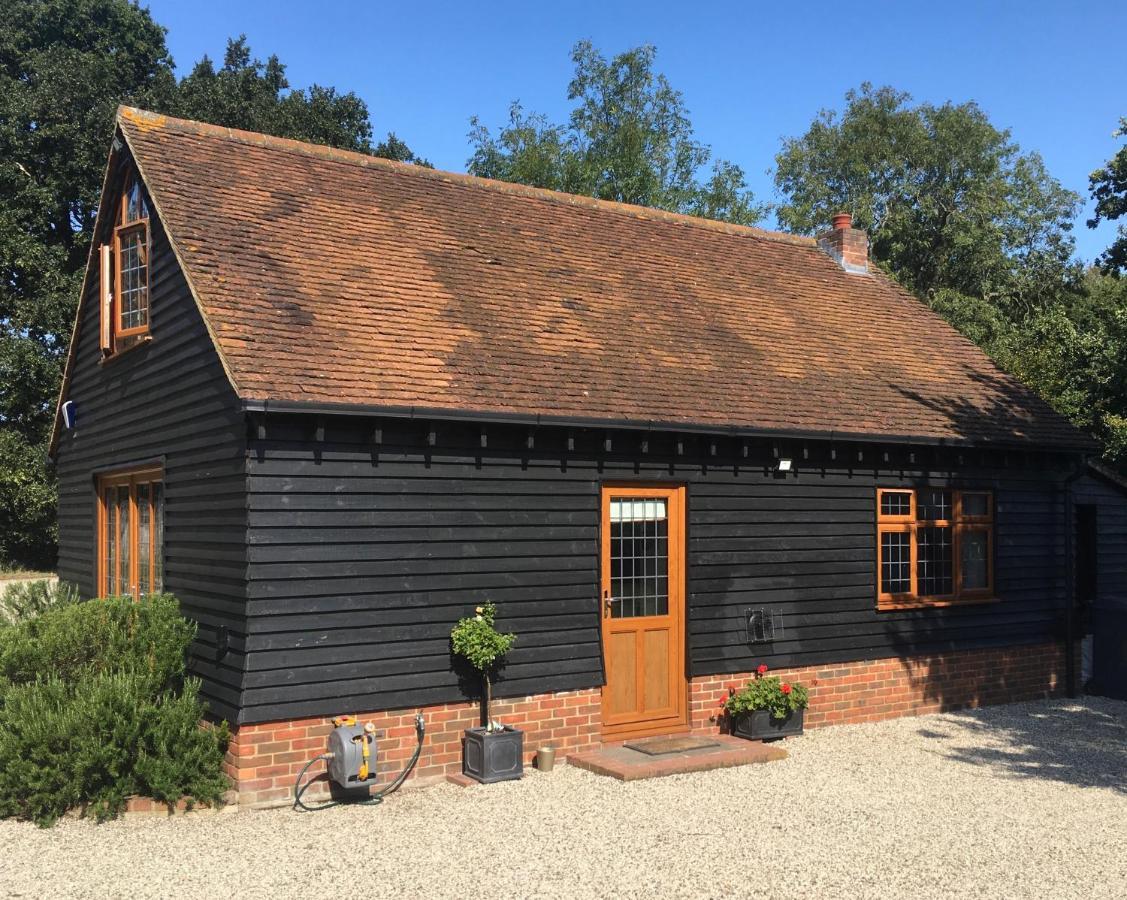 Готель The Little House West Hanningfield Екстер'єр фото